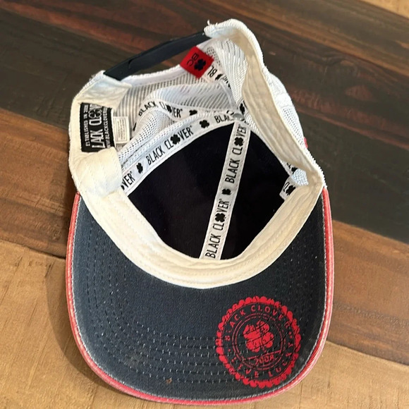 Black Clover Cap - Picture 6 of 6